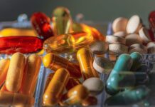 Ile zarabia mgr farmacji w aptece?