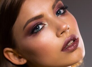 Kto może powiększyć usta?