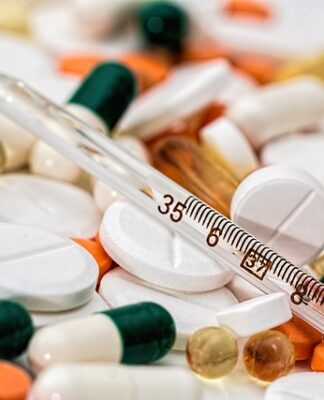 Czy farmaceuta zna się na lekach?